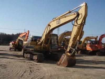 гусеничный экскаватор CAT E200B 1991 г.в.