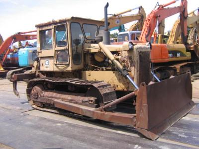 бульдозер CAT D5B 1981 г.в.