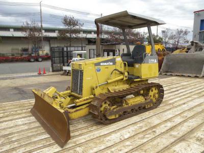 бульдозер Komatsu D21A 1999 г.в.