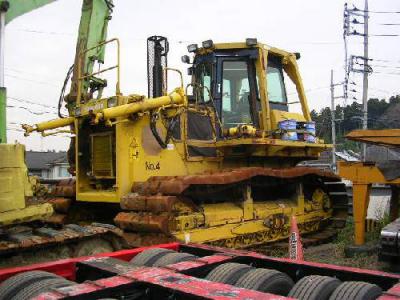 бульдозер Komatsu D85P-21E 2002 г.в.