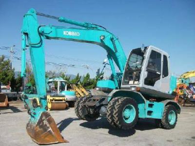 колесный экскаватор KOBELCO SK100W-2 2001 г.в.