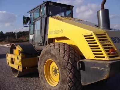 дорожный каток BOMAG BW212D-3 2000 г.в.