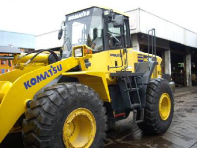 фронтальный погрузчик Komatsu WA380-5 2004 г.в.