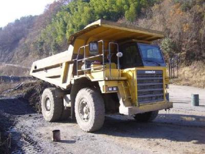 карьерный самосвал Komatsu HD325-6 2002 г.в.