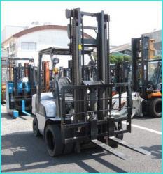 Nissan YL02A25 - дизель