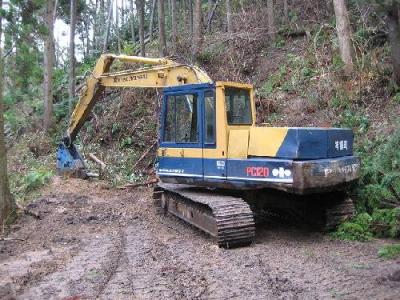 гусеничный экскаватор Komatsu PC120-3 1990 г.в.