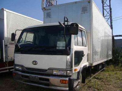 автофургон Nissan Diesel 1999 г.в.