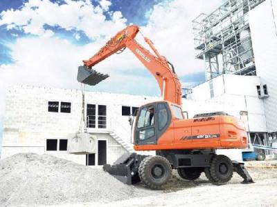 колесный экскаватор Doosan DX210W 2008 г.в.