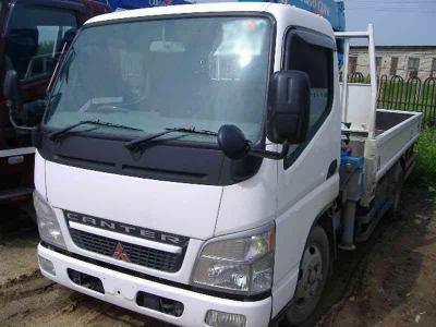 грузовик с краном Mitsubishi Canter 2004 г.в.