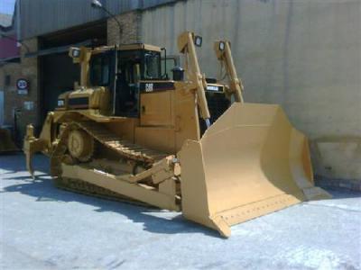 бульдозер CAT D7R 2004 г.в.