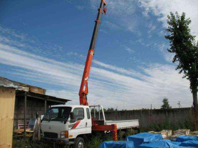 грузовик с краном Hyundai Mighty II 2003 г.в.