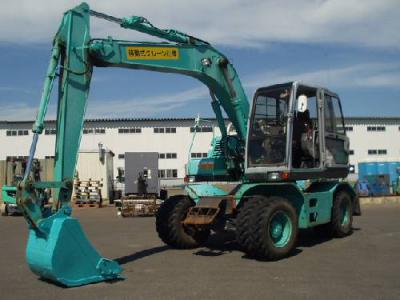 колесный экскаватор KOBELCO SK100W-2 2004 г.в.