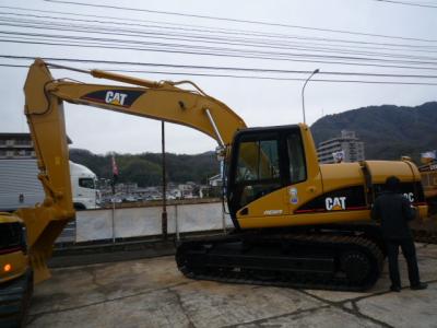 гусеничный экскаватор CAT 320C 2005 г.в.