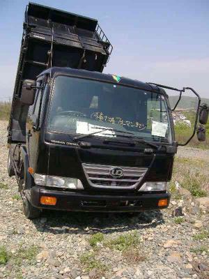 самосвал Nissan Diesel 2004 г.в.