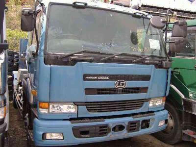 илосос Nissan Diesel 2001 г.в.