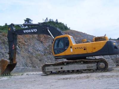 гусеничный экскаватор Volvo EC460 2001 г.в.