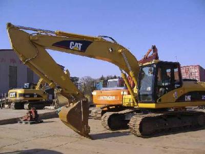 гусеничный экскаватор CAT 320D 2006 г.в.
