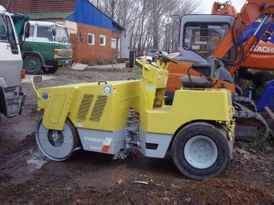дорожный каток Sakai TW500W 2001 г.в.