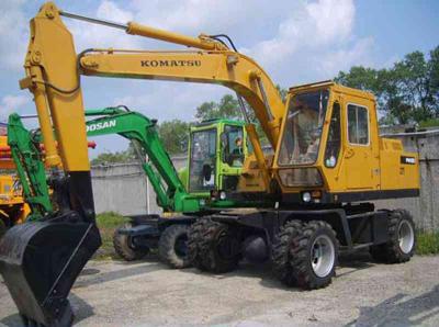 колесный экскаватор Komatsu PW100 1995 г.в.
