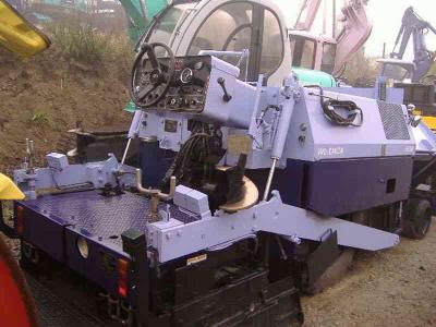 асфальтоукладчик NIIGATA NF36W 2002 г.в.