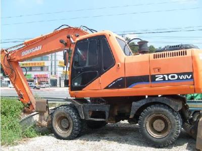 колесный экскаватор Doosan DX210W 2004 г.в.