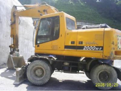 колесный экскаватор Hyundai ROBEX2000W-7 2004 г.в.