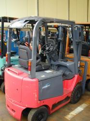 NYK FB15PLN-75-300 Электропогрузчик