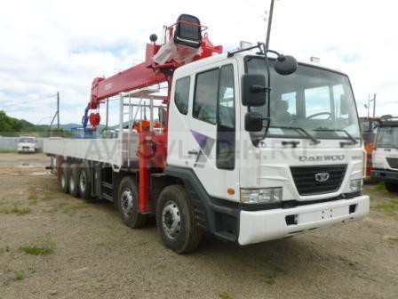 Грузовик с КМУ Daewoo Novus, г/п стрелы 21 тн, 2012 г/в