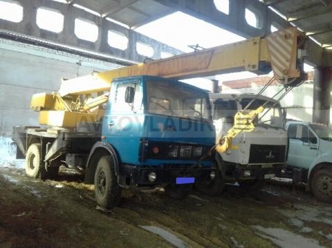 Автокран Ивановец КС 3577 на базе МАЗ 5337, 2002 г.в.