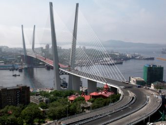 Гаишники поссорились из за мостов Владивостока