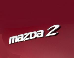 Новая Mazda2 будет женской