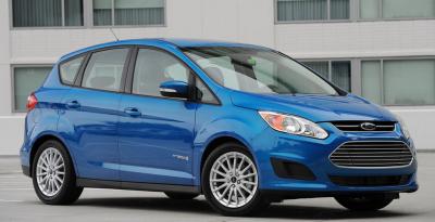 Ford делает ставку на подзаряжаемые гибриды