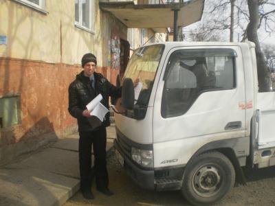 Школьники Приморья вышли на борьбу с неправильной парковкой