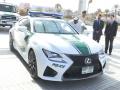 05.02.2015 - В автопарке полиции Дубая появился заряженный Lexus