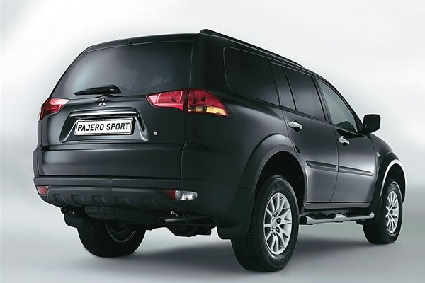 Новый Mitsubishi Pajero Sport, в России уже в октябре.