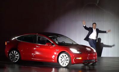 Впервые в своей истории Tesla получила прибыль в течение двух кварталов подряд
