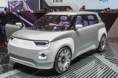 Fiat представил оригинальный модульный электромобиль в Женеве