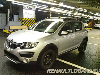 Появились фото нового Renault Sandero Stepway для российского рынка