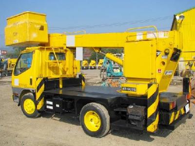 автовышка Mitsubishi KK-FE53EB 2000 г.в.