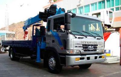 грузовик с краном Hyundai Gold 2004 г.в.