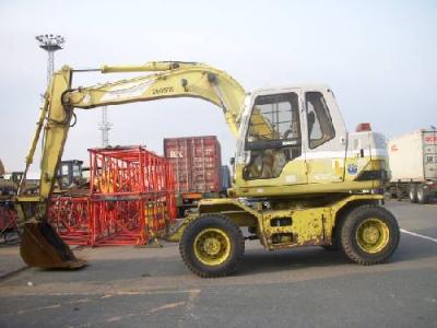 колесный экскаватор KOBELCO SK100W 1996 г.в.