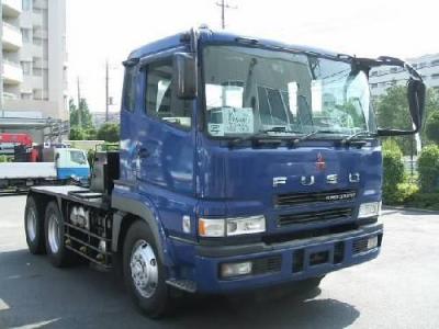 Mitsubishi Fuso тягач